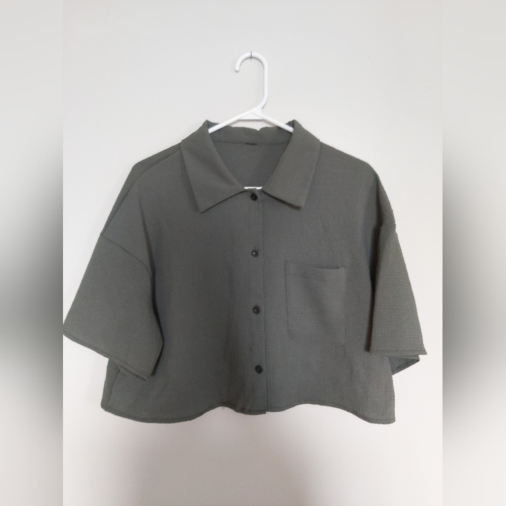 Button-Down Cropped Top